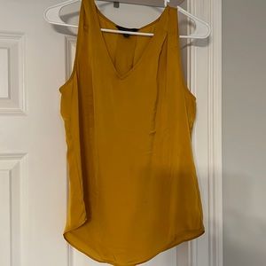 Women’s Banana Republic V neck Cami (XS)